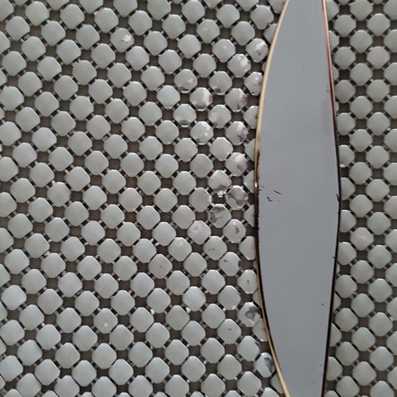 VINTAGE La Regale White & Gold Chainmail Metal Mesh Purse - Picture 6 of 13